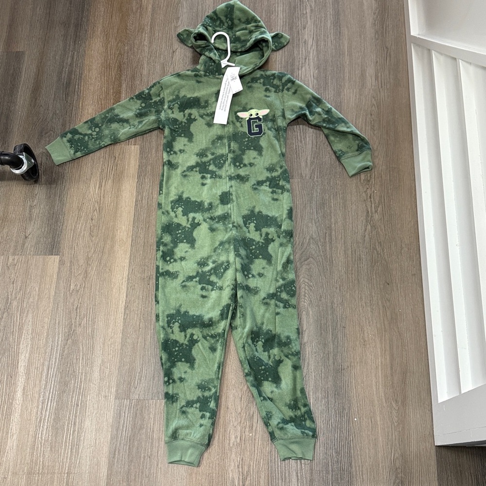 NEW GAP Star Wars Kids soft One Piece